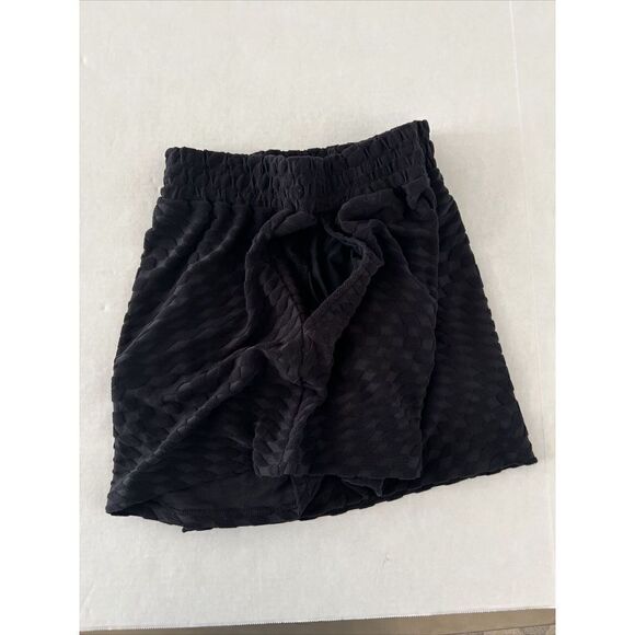 Good American GSW0397 001  Womens Sz 3/L Shorts Black $60 - Picture 9 of 9